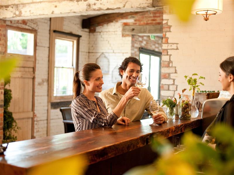 Wildlife Tours Australia - Punt Road Winery