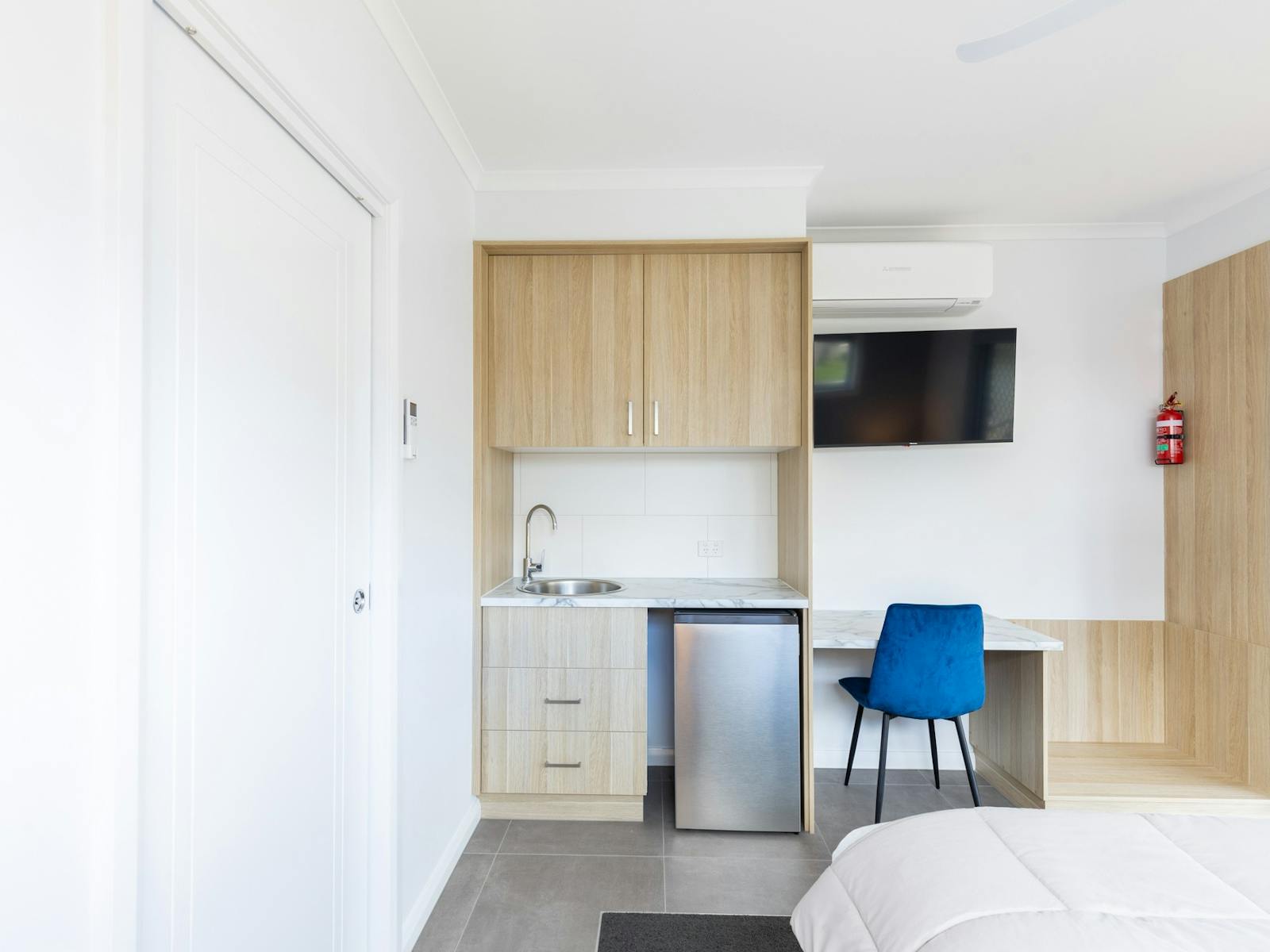 Studio - kitchenette