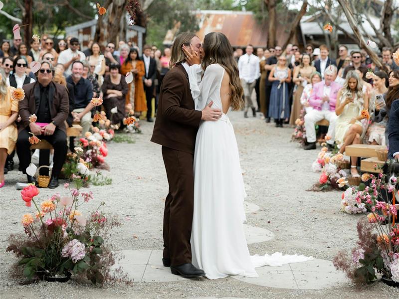 Weddings in the outdoor chapel  at Oneday Estate Winery