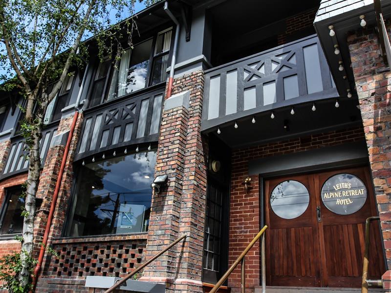 We look forward to welcoming you at The Alpine Hotel Warburton in the Yarra Valley