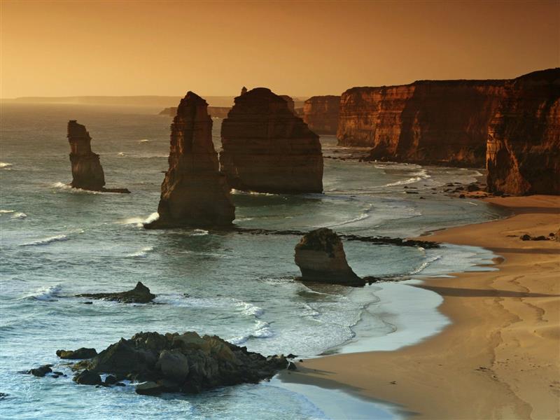 12 Apostles