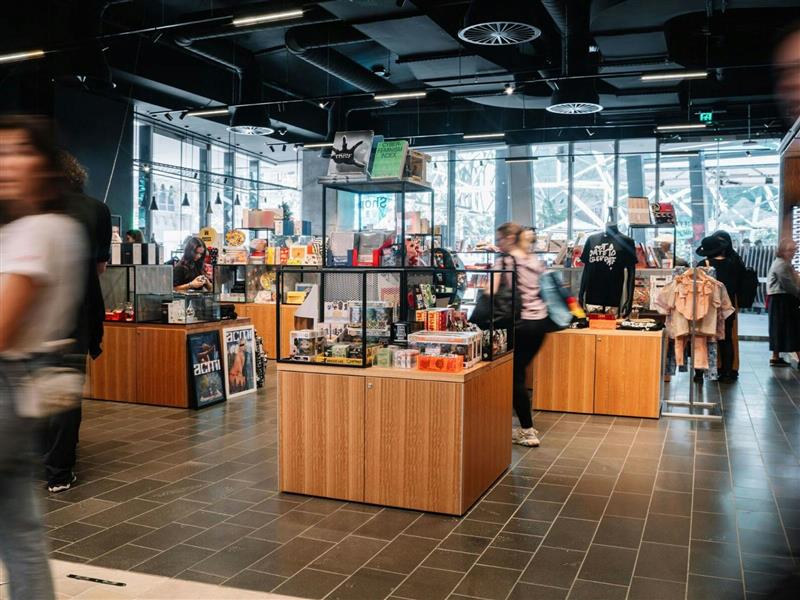 People browsing through products