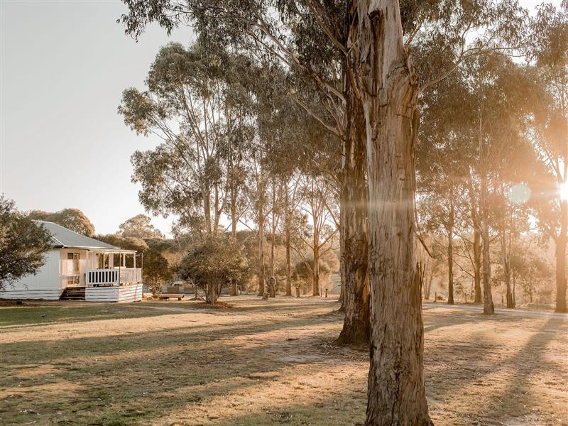 Eight Acres- cottages