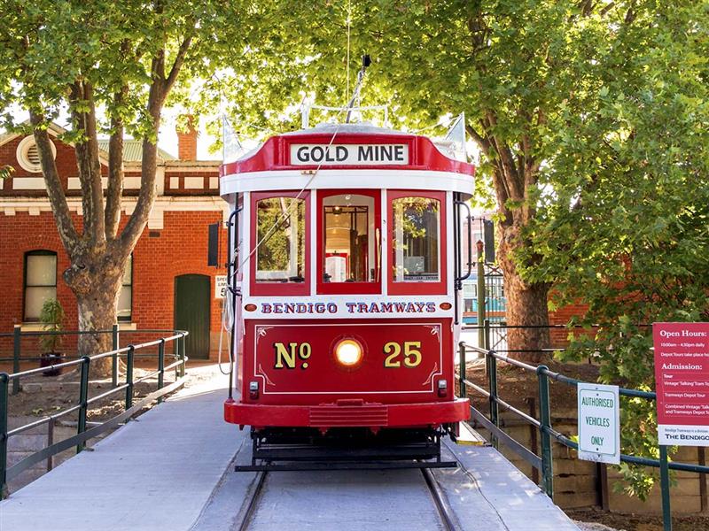 Bendigo Vintage Talking Tram, Bendigo, Goldfields, Victoria, Australia