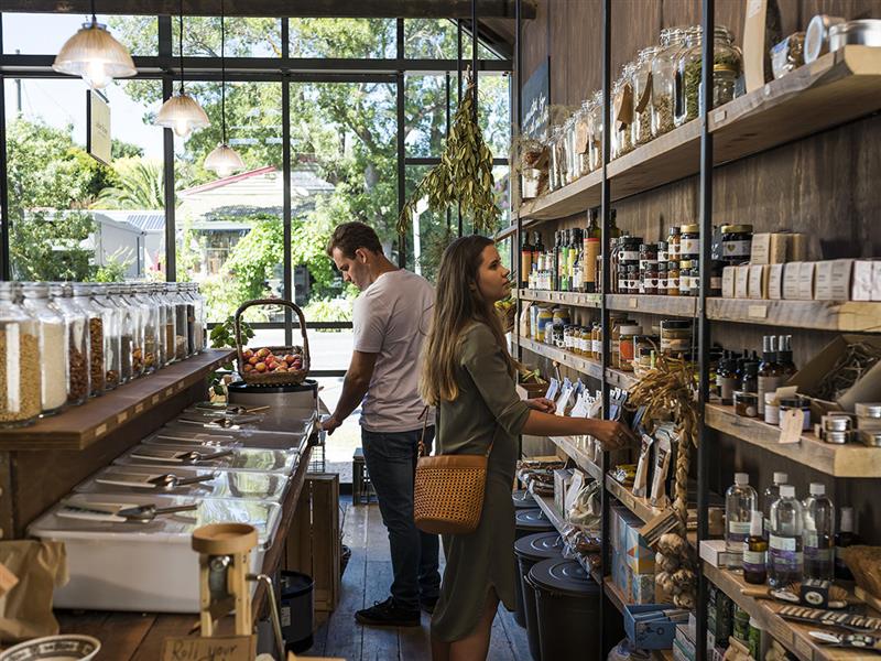 Udder and Hoe, Loch, Gippsland, Victoria, Australia